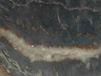 Parisien Bleu Le Chic